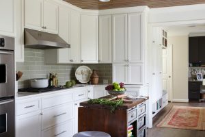 4 Tips for Custom Order Cabinets in Your House